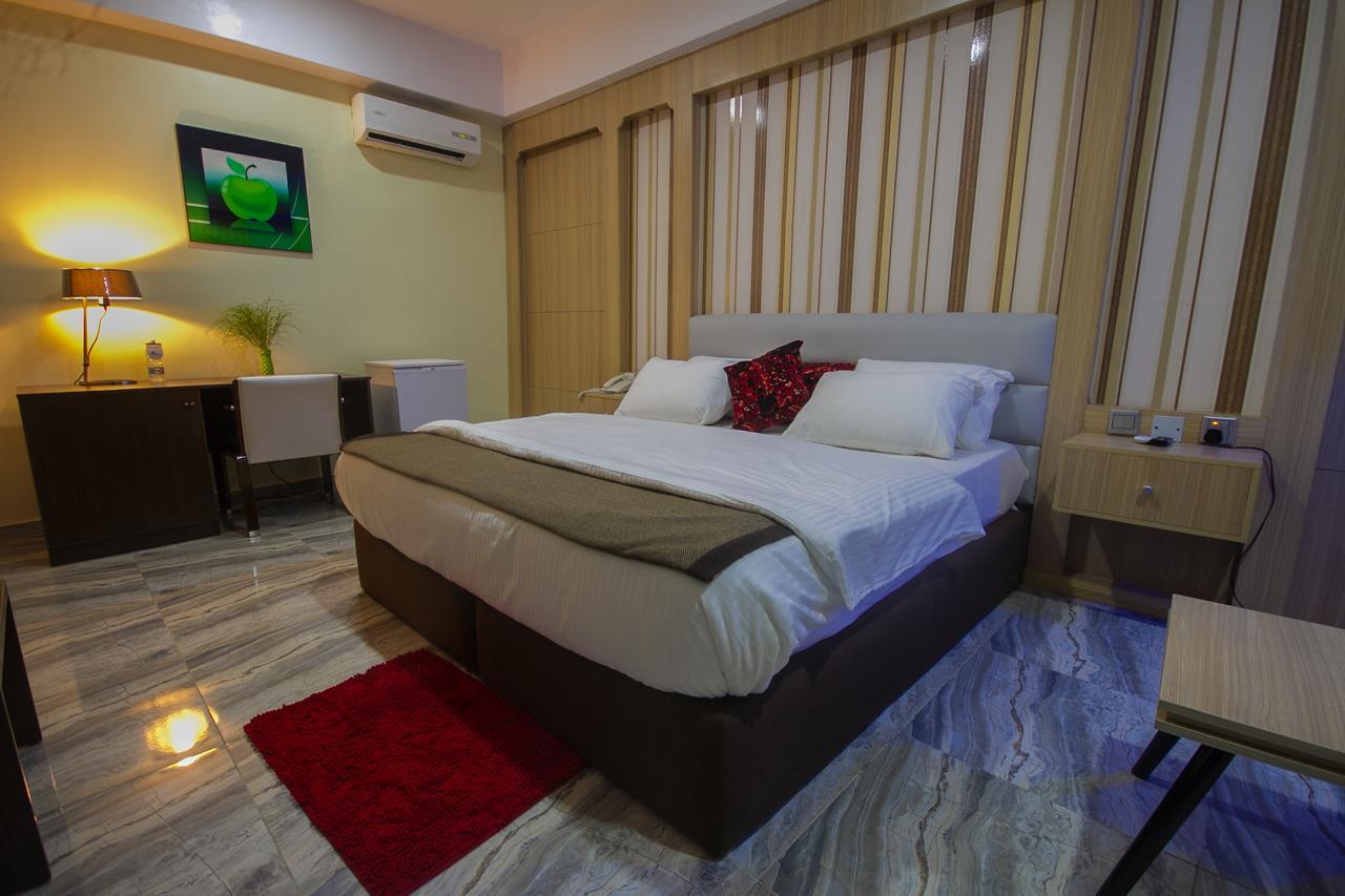 Golfview Suites & Conference Center Ikeja Exteriér fotografie