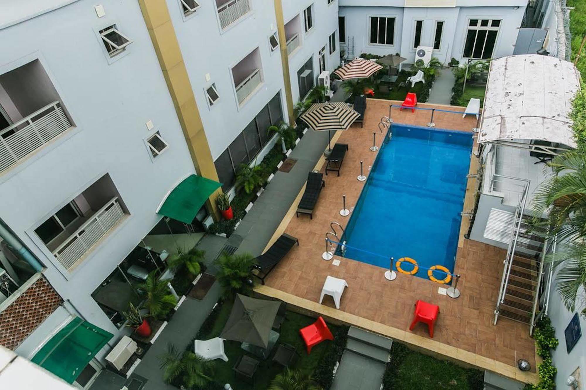 Golfview Suites & Conference Center Ikeja Exteriér fotografie