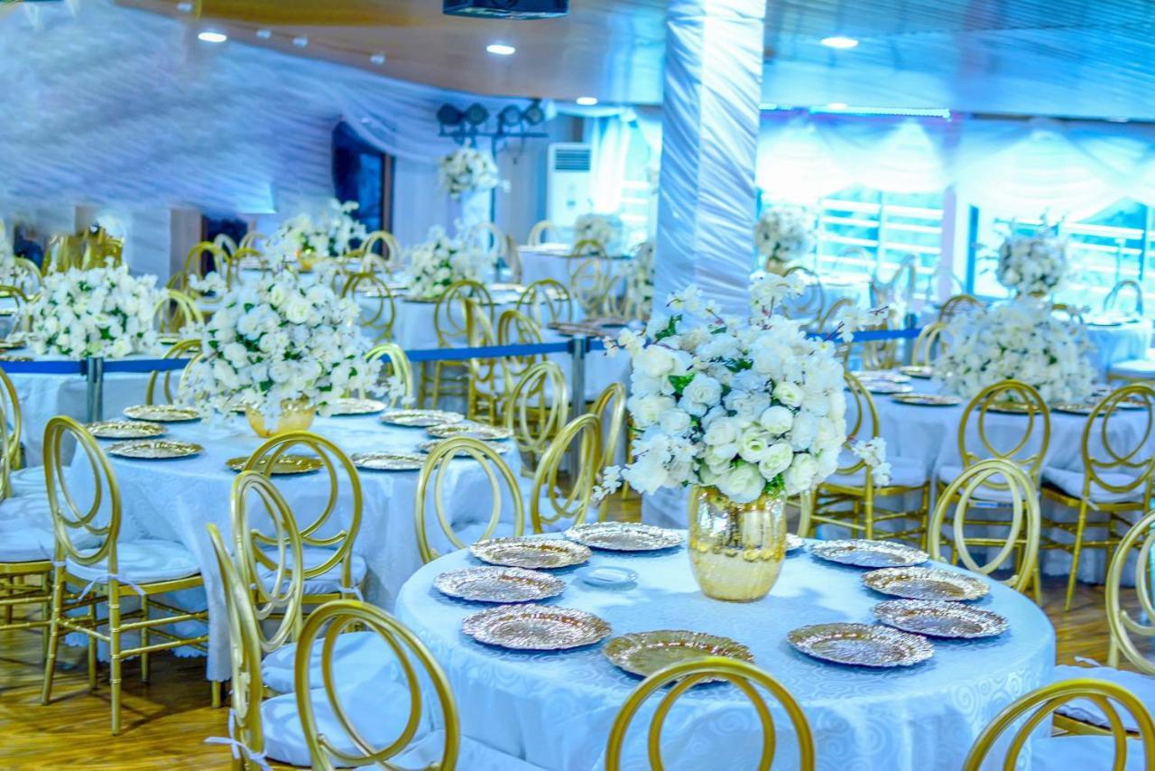 Golfview Suites & Conference Center Ikeja Exteriér fotografie